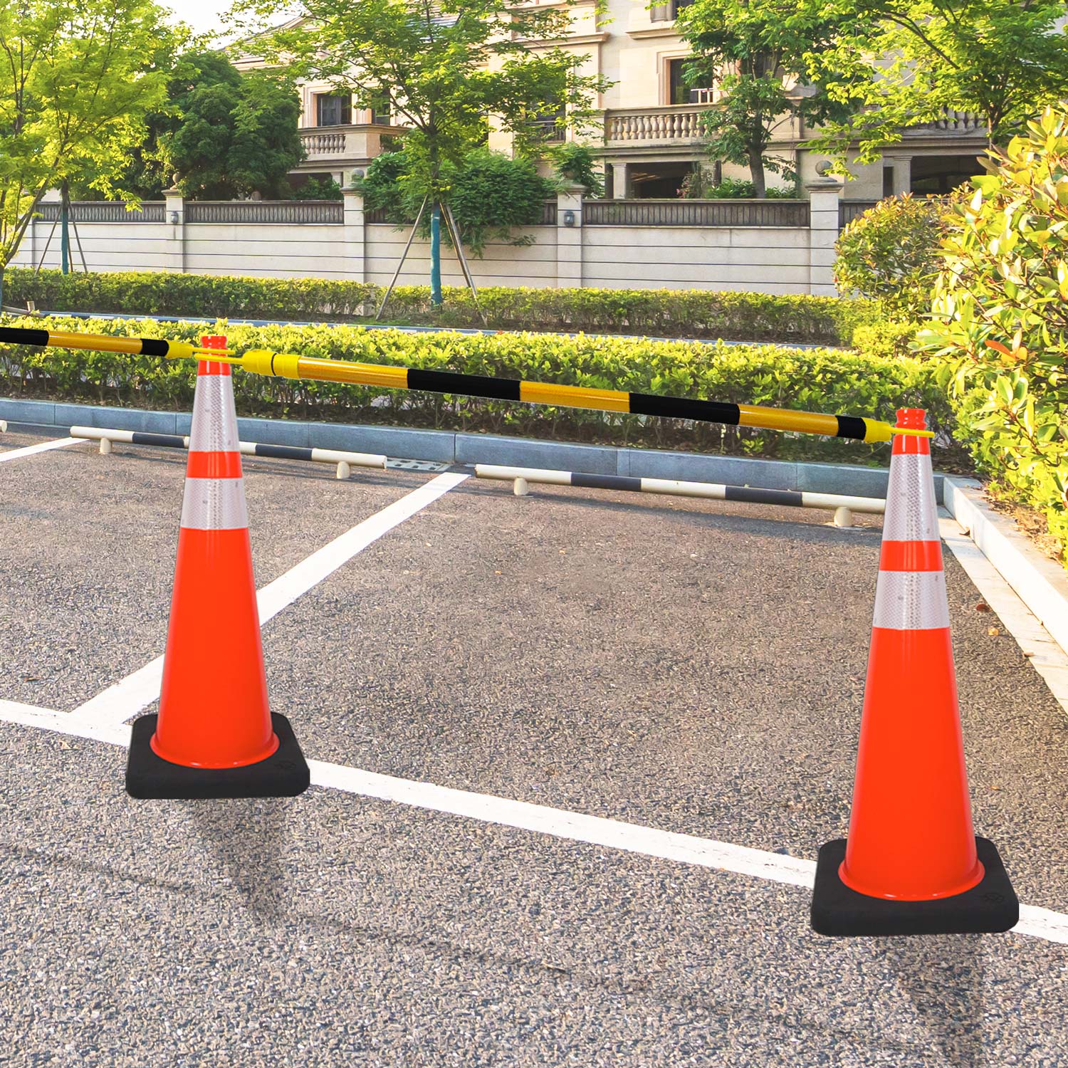 4ft - 7ft Retractable Traffic Cone Bar